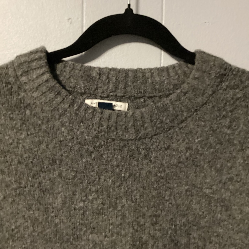 Women’s American Eagle ‘Whoa So Soft’ Gray Crew neck sweater Size Medium SO SOFT - Picture 8 of 14